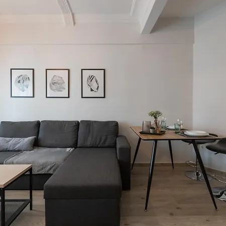Urban Harmony Apartament